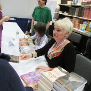 bookSigningByMultipleAuthors