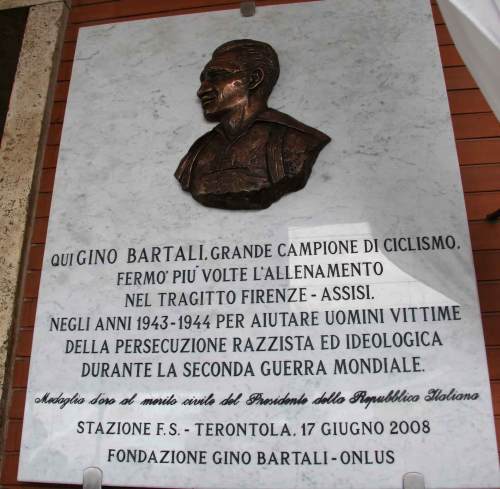 Bartali'smemorial_plaque_in_his_hometown