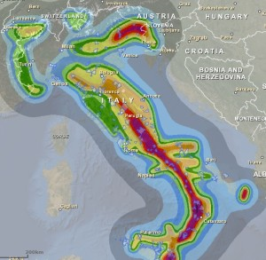 La mappa della pericolosità sismica del territorio italiano mostra la pericolosità delle varie zone da moderata a molto alta. (Tratto da www.iononrischio.it)