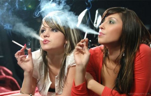 ragazze-che-fumano